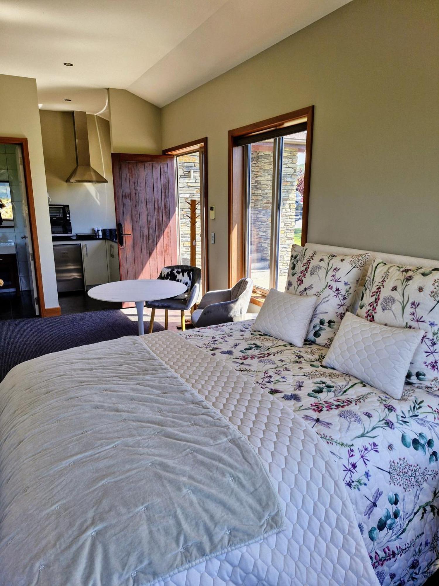 Studio Nestled In Ridgecrest Wanaka Kültér fotó
